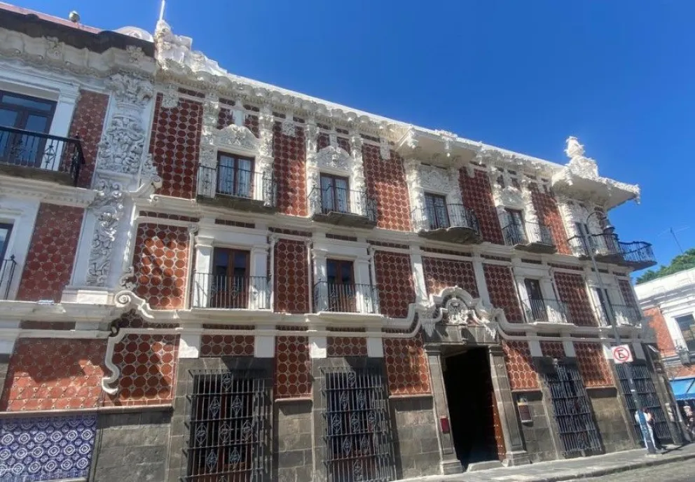 La Casa de Alfeñique: Un tesoro arquitectónico y cultural en el corazón de Puebla