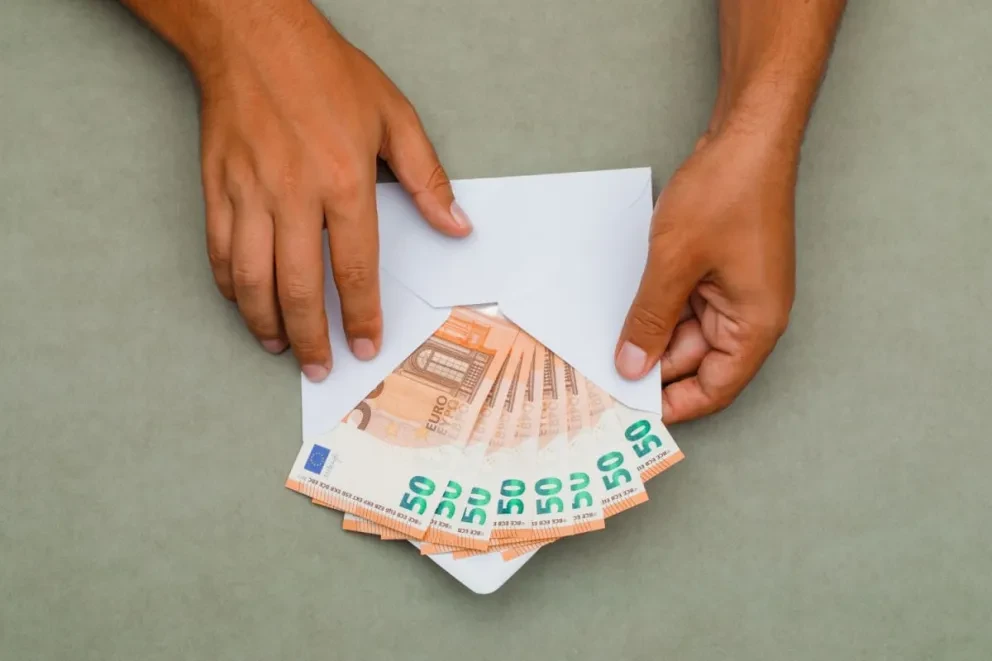 En cuánto se cotiza el euro hoy 6 de diciembre de 2023. Foto: Cortesía