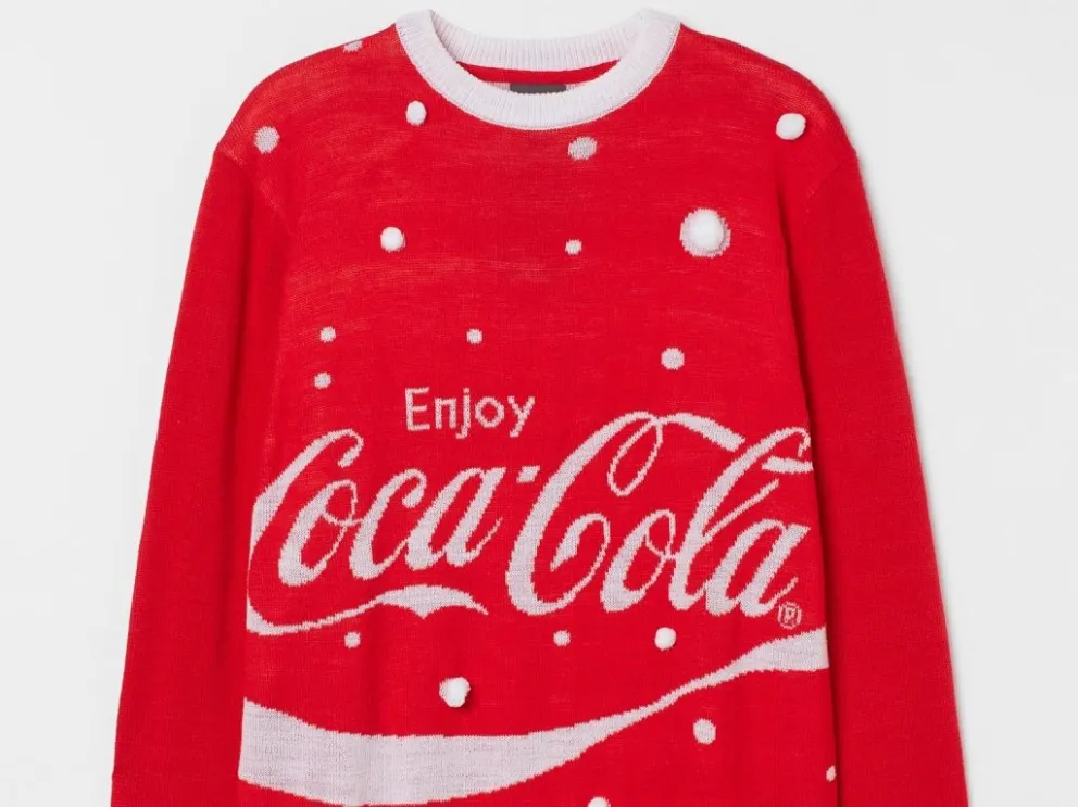 El suéter navideño de Coca-Cola está con descuento en H&M: ¿cuánto cuesta y dónde comprarlo?