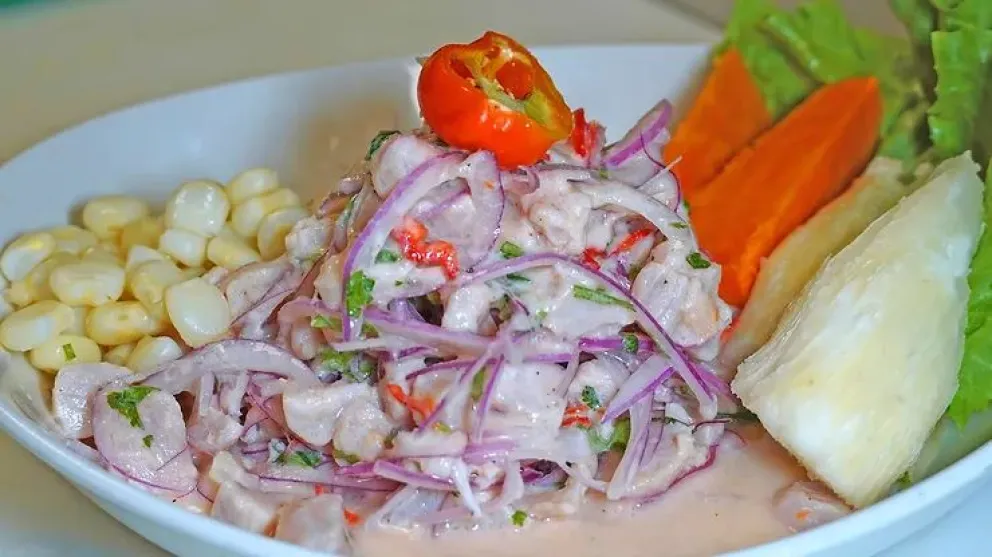 El ceviche es considerado el plato bandera de Perú. Foto: Latinos en Montreal