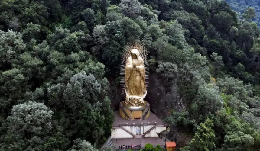 Ocuilan, Estado de México, lugar que tiene a la Virgen de Guadalupe más grande del mundo.