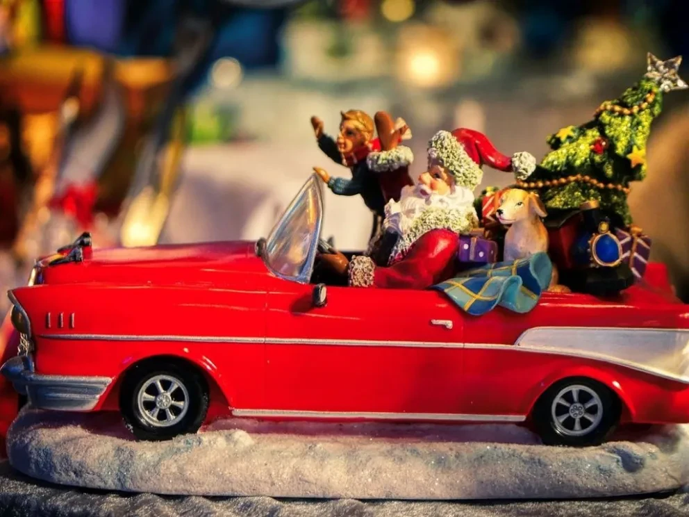 ¿Qué regalar a un amante de los autos en Navidad? Checa esta lista de ideas