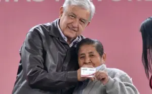 AMLO alista reforma para que Pensión del Bienestar sea derecho constitucional a partir de 65 años