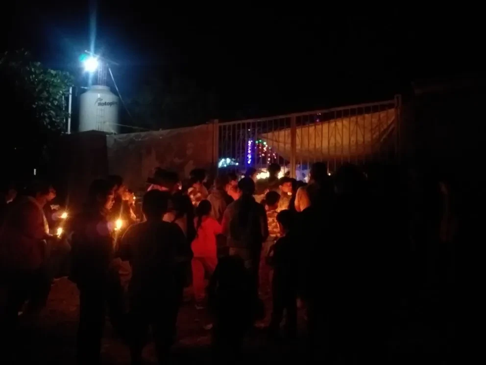 La vieja tradición de pedir posada no se pierde en la colonia Las Amapas de Villa Juárez