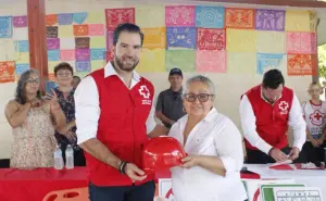 Fundación Coppel dona equipo de seguridad a la escuela primaria Agustín Melgar en Culiacán 
