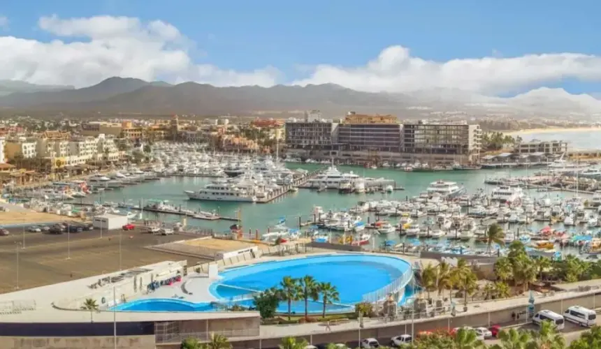 Cabo San Lucas, un destino de primer mundo para adquirir casas de playa en Baja California Sur