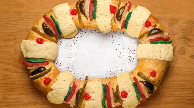 El origen de la Rosca de Reyes es una tradición que tuvo sus comienzos en la Edad Media (siglo XIV) en países europeos como Francia y España. Foto: Cook for Your Life
