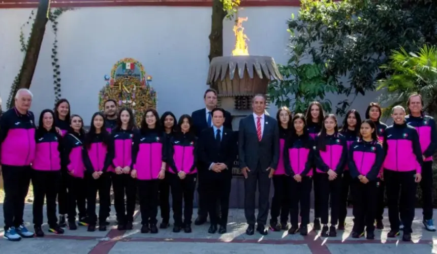 Israel Benítez y Daniel Aceves, abanderan a delegación de Juegos Olímpicos de Invierno de la Juventud Gangwon 2024 