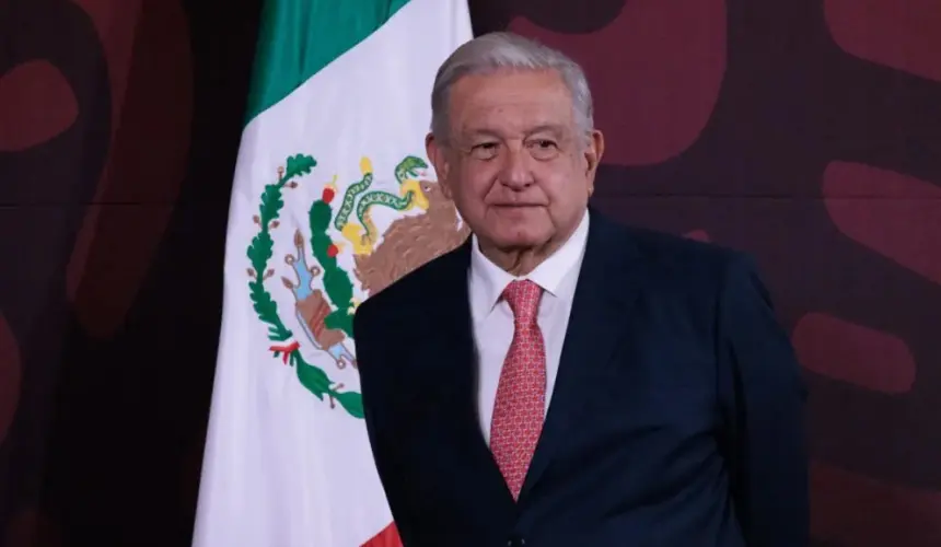 AMLO.