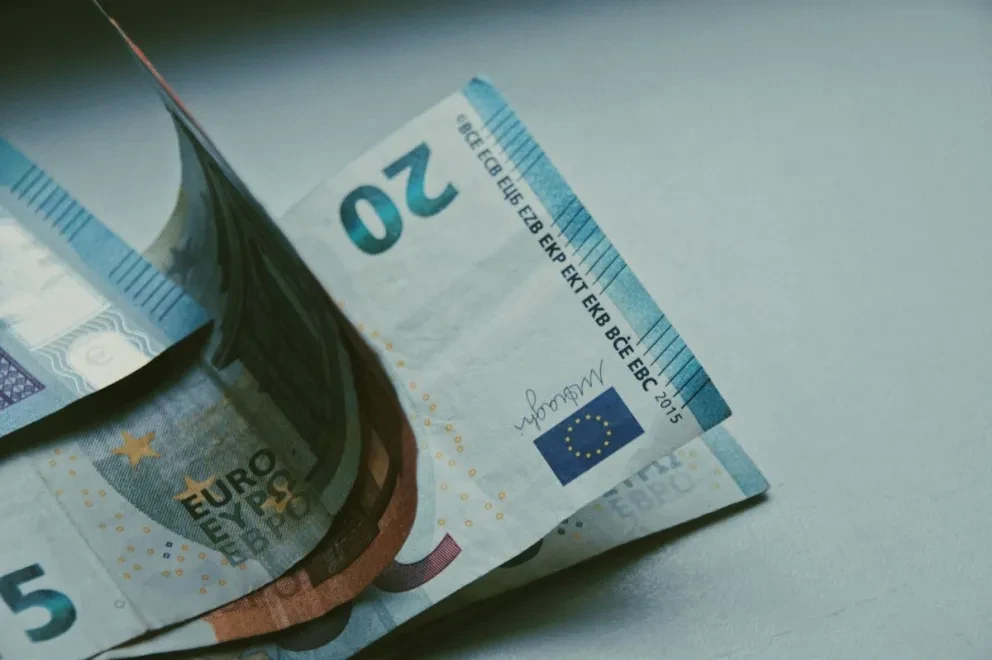 Precio del euro en los bancos para hoy miércoles en México. Foto: Unplash