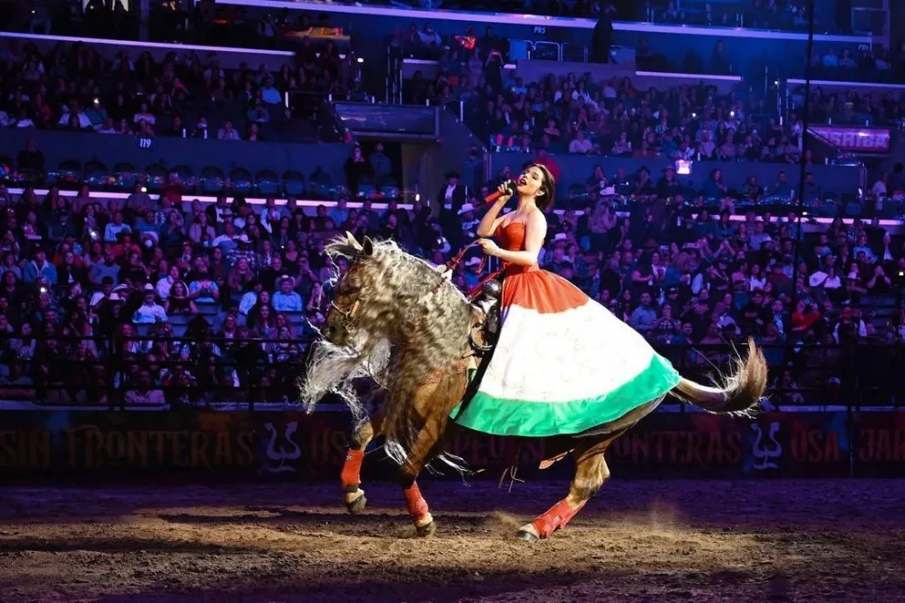 Ángela Aguilar entre los artistas que se presentará en el Carnaval de Jalos 2024. Foto: Cortesía