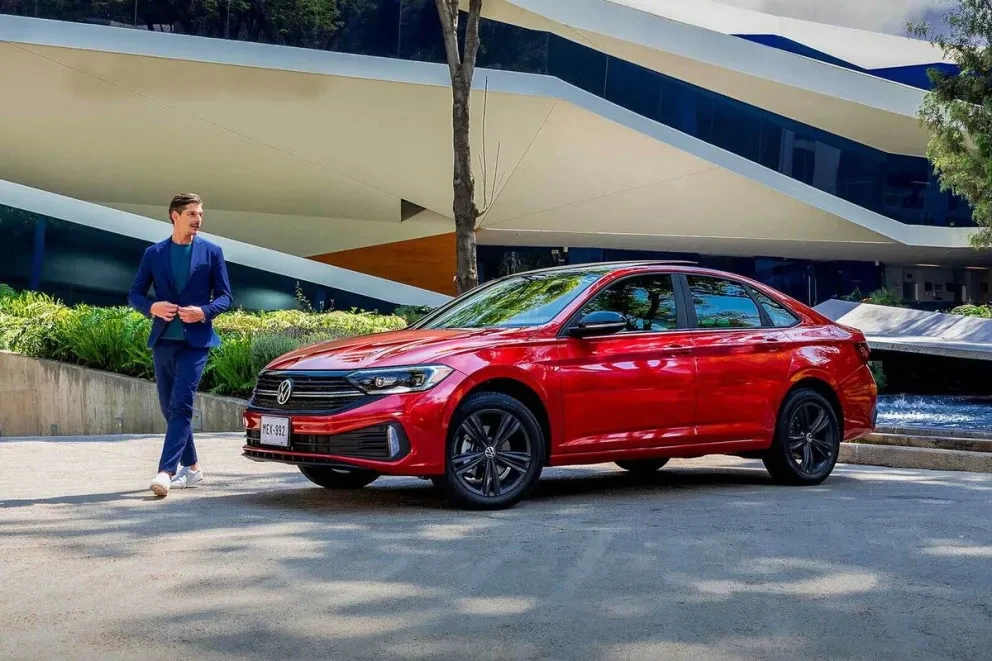 En todas sus versiones, el Jetta 2024 llega con tracción delantera y con un motor 1.4L de cuatro cilindros. Foto: Volkswagen