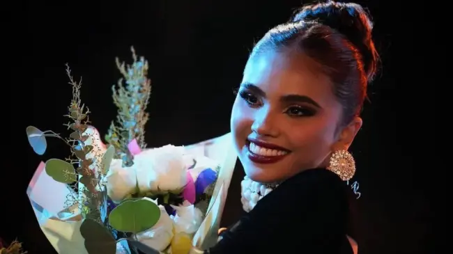 Carolina Ruelas reina del Carnaval Internacional de Mazatlán 2024.