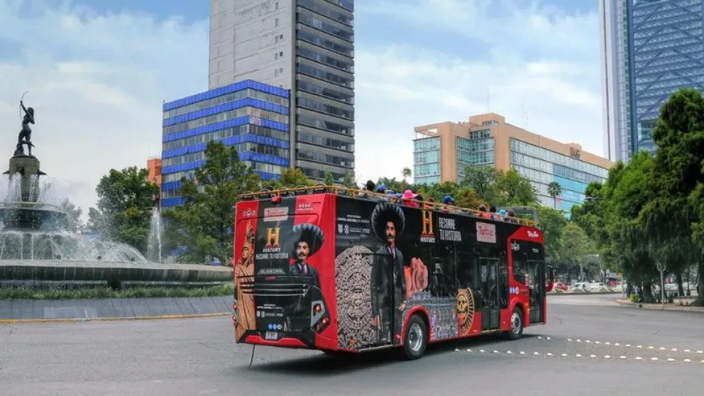 Turibuses: Nuevas formas de conocer la Ciudad de México