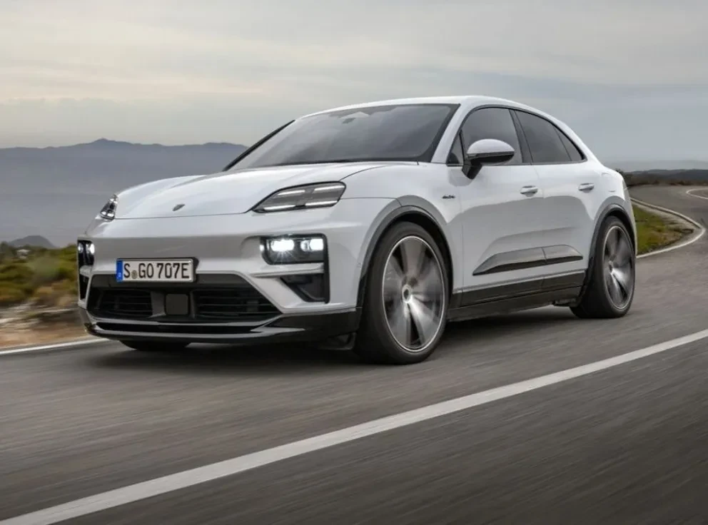 La versión eléctrica de la SUV más vendida de Porsche llegará a México disponible en dos versiones. Foto: Porsche