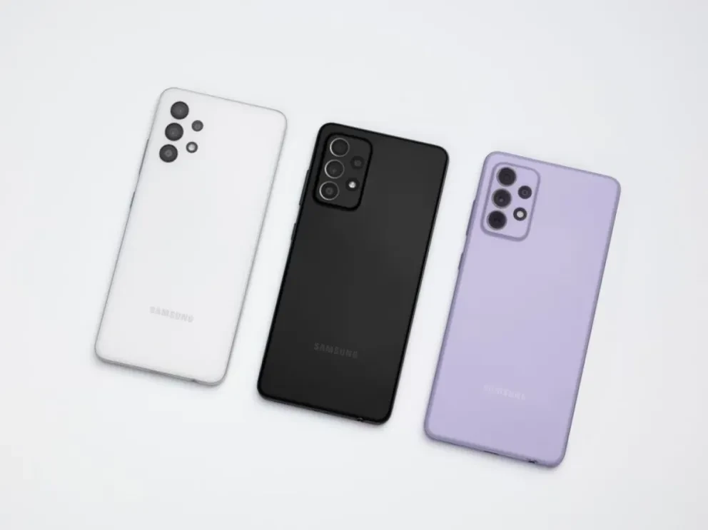 El smartphone Samsung A32 viene con una batería de alto rendimiento. Foto: Cortesía