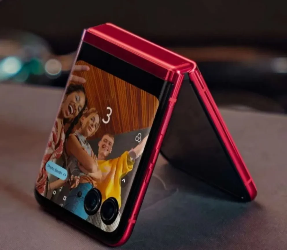 El Moto Razr 40 Ultra es uno de los smartphones plegables más deseados por sus prestaciones premium. Foto: Motorola