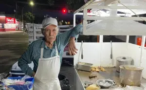 Igual que El Churras. Piden a culichis apoyar a Don Inés; vende tortas y tacos desde 1977 en Culiacán