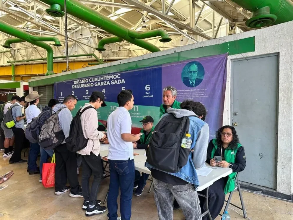 Cómo conseguir el incentivo de la tarjeta Me Muevo para el metro y el transporte público en Monterrey