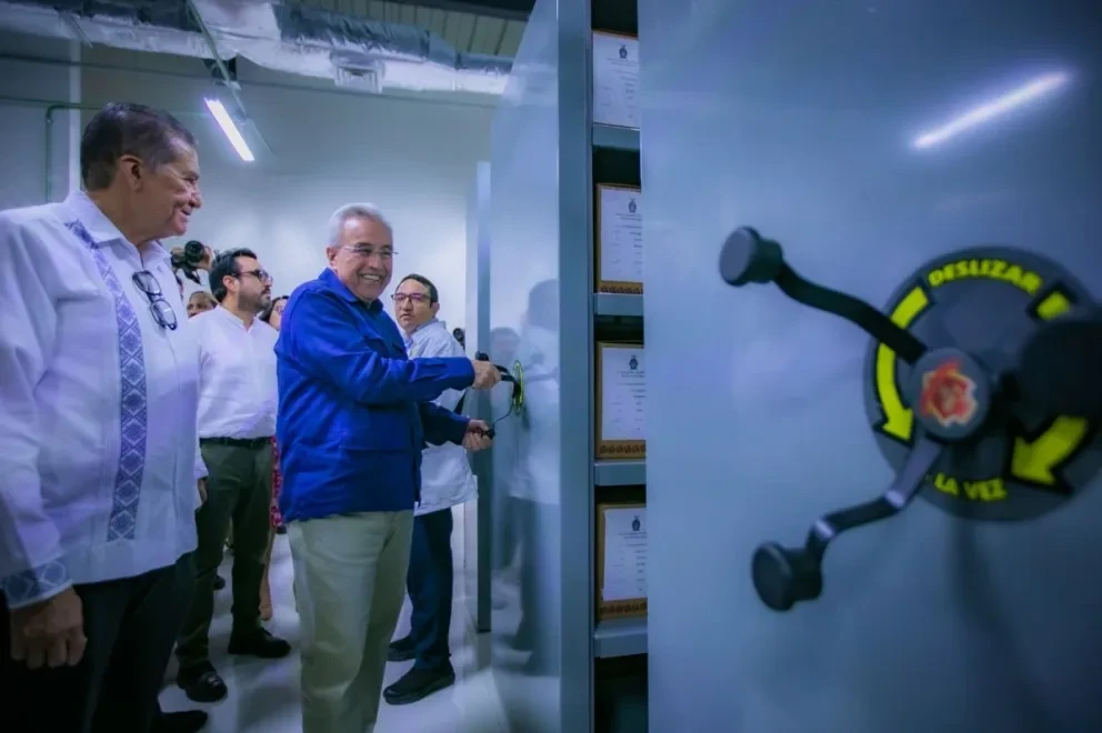 Inauguran en Culiacán, Sinaloa el edificio Rafael Buelna Tenorio del H. Congreso del Estado.