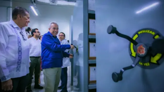 Inauguran en Culiacán, Sinaloa el edificio Rafael Buelna Tenorio del H. Congreso del Estado.