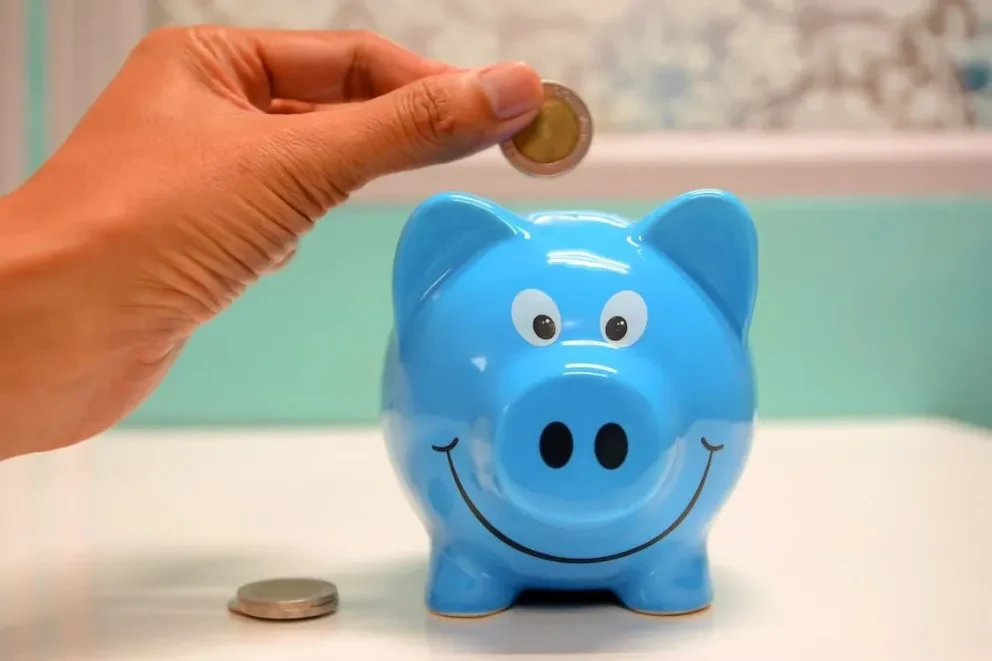 Plantea tus metas personales e inicia a reservar una parte de tus ingresos para disfrutar de lo que más te gusta. Foto: Pixels