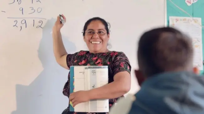 Maestra en Guatemala. Foto: Gobierno de Guatemala