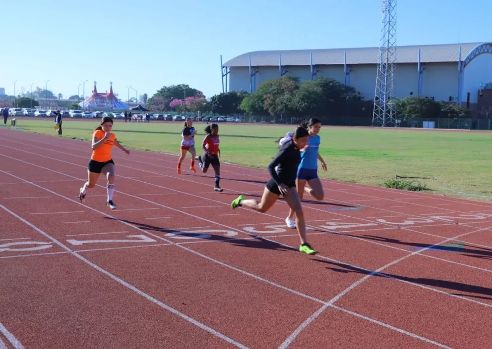 Con un total de 186 medallas, Culiacán dominó el atletismo en la etapa Zonal IV dentro de los Juegos Nacionales Conade 2024.