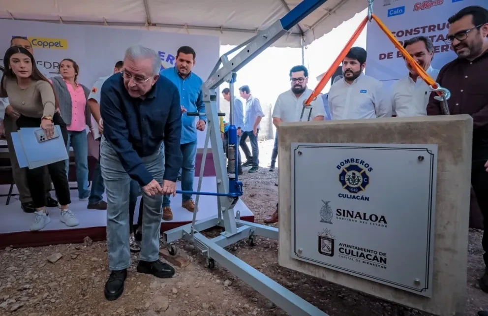 En Culiacán colocan la primera piedra para Estación de Bomberos No. 5 en el sector de La Conquista
