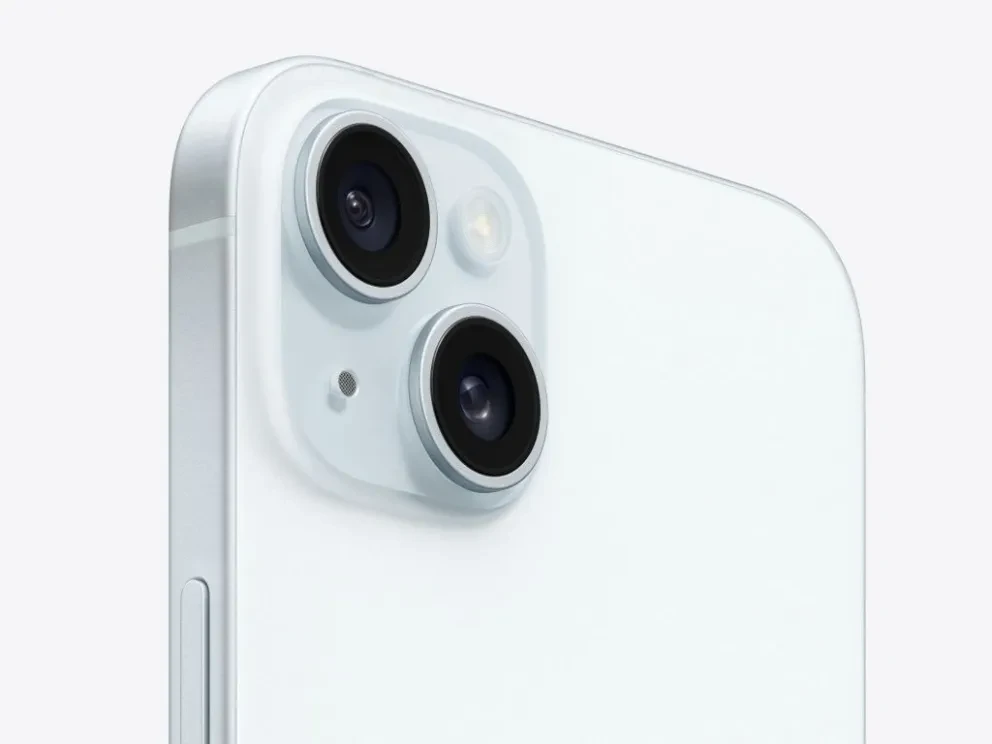 Coppel pone el iPhone 15 Plus con rebaja de casi $1,700 pesos en vísperas de San Valentín. Foto: Apple