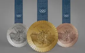 Juegos Olímpicos París 2024; Medallas llevarán un fragmento de la Torre Eiffel