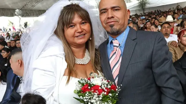 Mil 845 parejas se casan el Día de San Valentín en Nuevo León con el programa Matrimonios Colectivos. Foto: Cortesía
