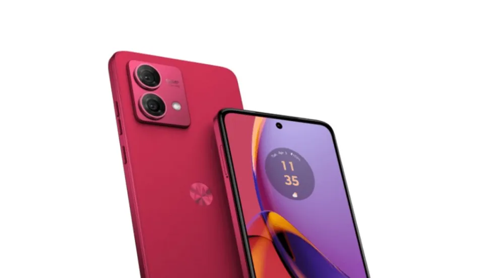 El smartphone Motorola Moto G82 incluye altavoces estéreo. Foto: Cortesía