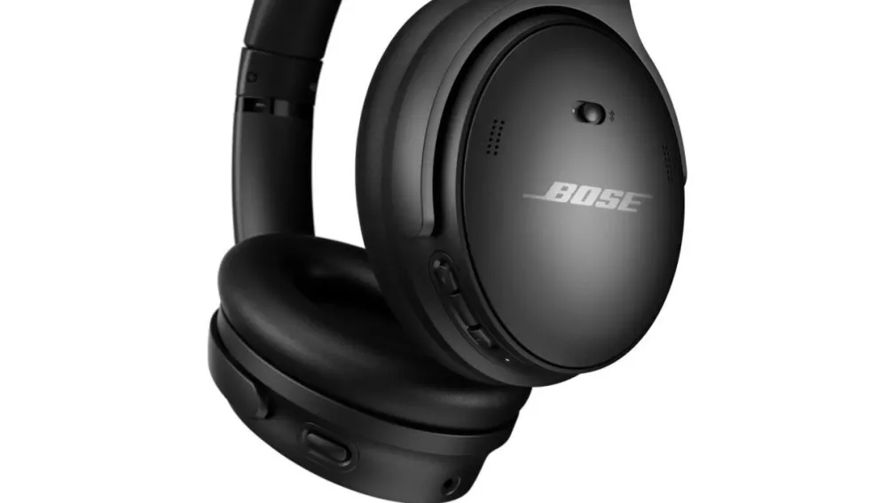 Los audífonos Bose QuietComfort SE con cancelación de ruido tienen rebaja de $1,750 pesos en Amazon. Foto: Bose