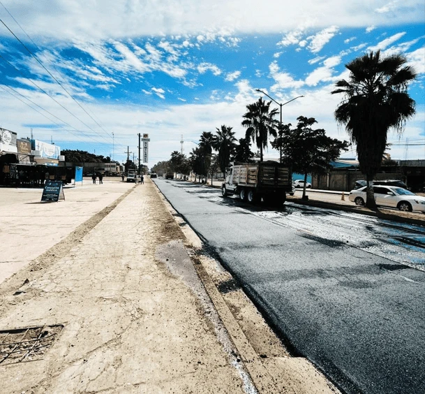 La Calle 50 es el acceso principal para vehículos pesados y maquinaria agrícola