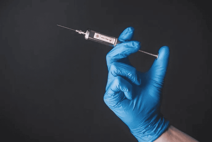 Rusia cerca de desarrollar vacuna contra el cáncer