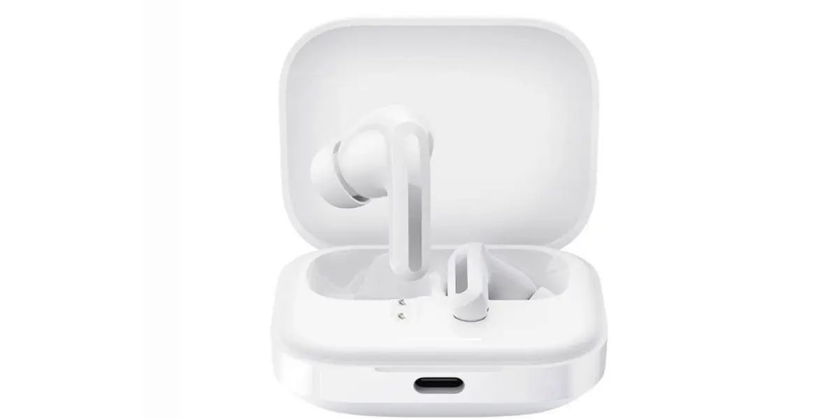 Los auriculares Xiaomi Redmi Buds 5 traen cancelación de ruido y tienen precio económico en Mercado Libre. Foto: Cortesía