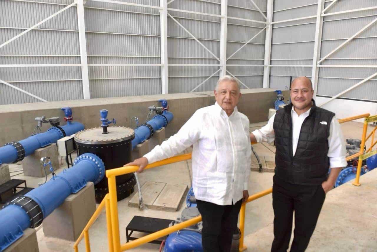Andrés Manuel López Obrador y Enrique Alfaro durante el arranque del Acueducto El Salto - La Red – Calderón en Jalisco.