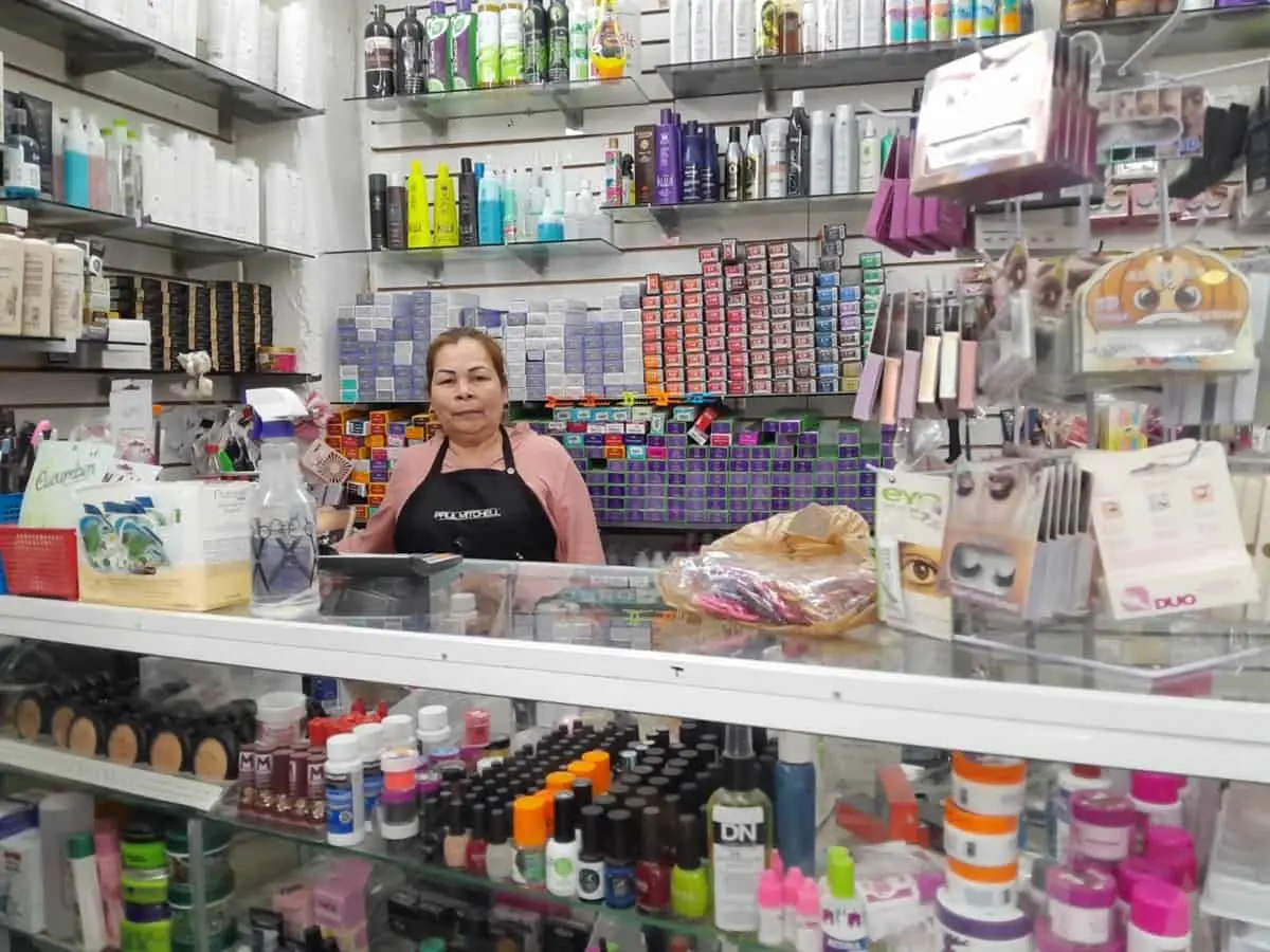 Manejo de tintes, cortes y maquillaje es la mayor demanda de mujeres