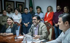 Culiacán. Juan de Dios Gámez pide licencia