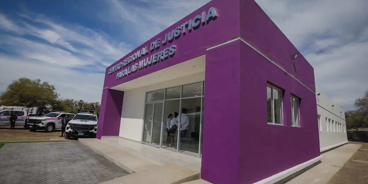 Inauguran en Los Mochis el tercer Centro de Justicia para las Mujeres.