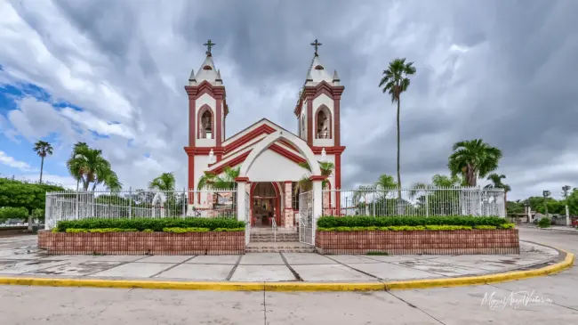 Parroquia de Eldorado, Sinaloa. Imagen: Sinaloa360