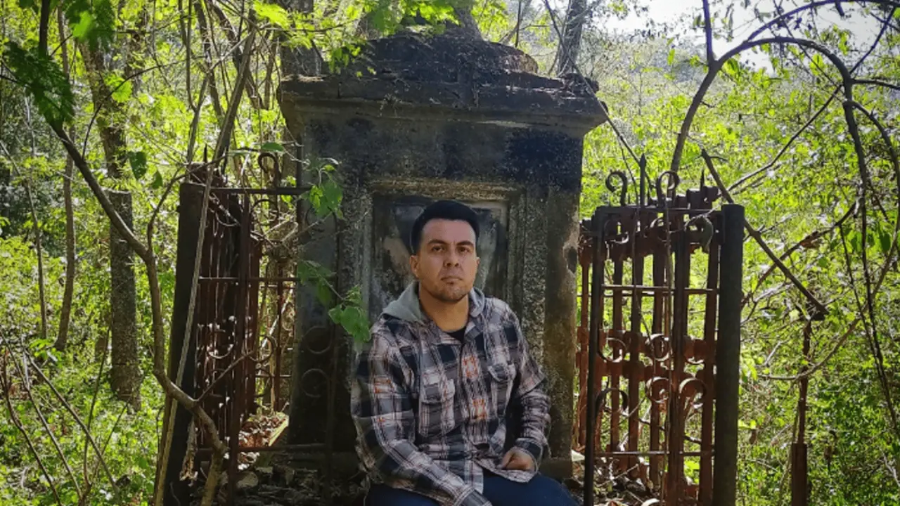 La tumba de Miguel Z. Robles en Panteón de Charcas, Concordia, Sinaloa