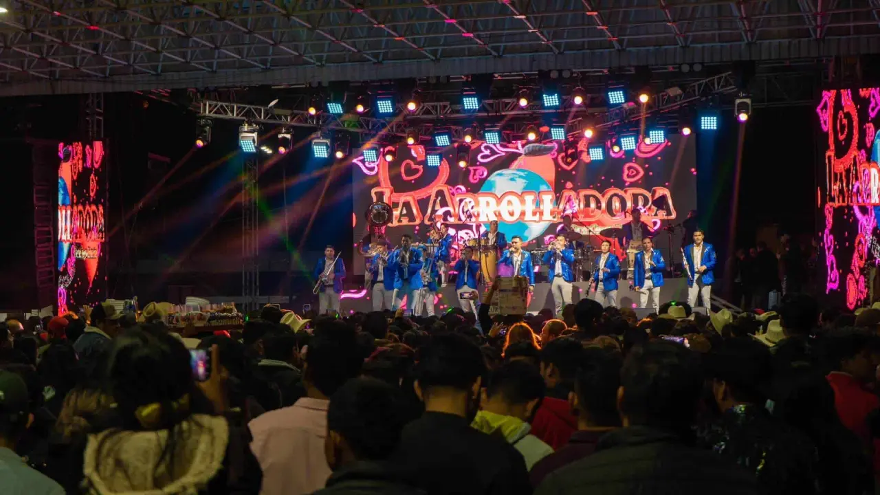 La Arrolladora Banda El Limón dará concierto en la Expo Feria Lázaro Cárdenas 2024, en Michoacán. Foto: Cortesía
