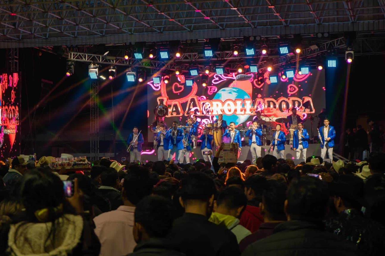 La Arrolladora Banda El Limón dará concierto en la Expo Feria Lázaro Cárdenas 2024, en Michoacán. Foto: Cortesía