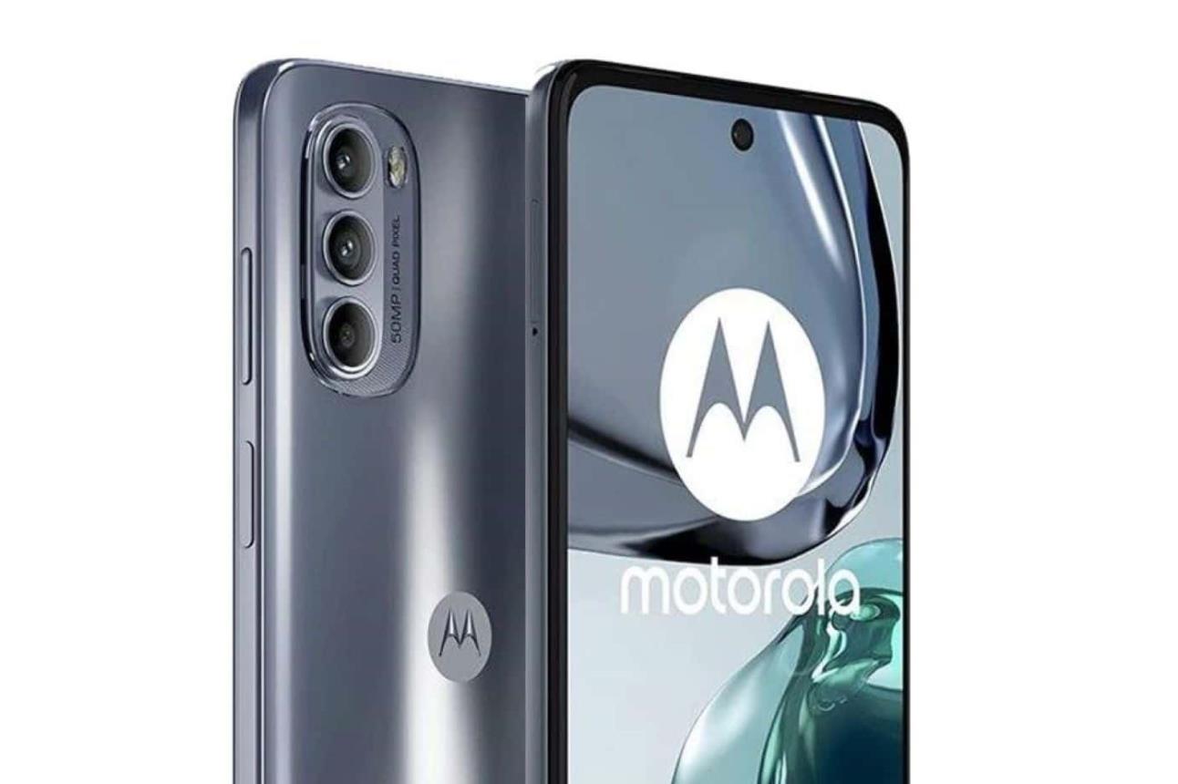 El smartphone Motorola Moto G62 trae altavoces estéreo. Foto: Cortesía