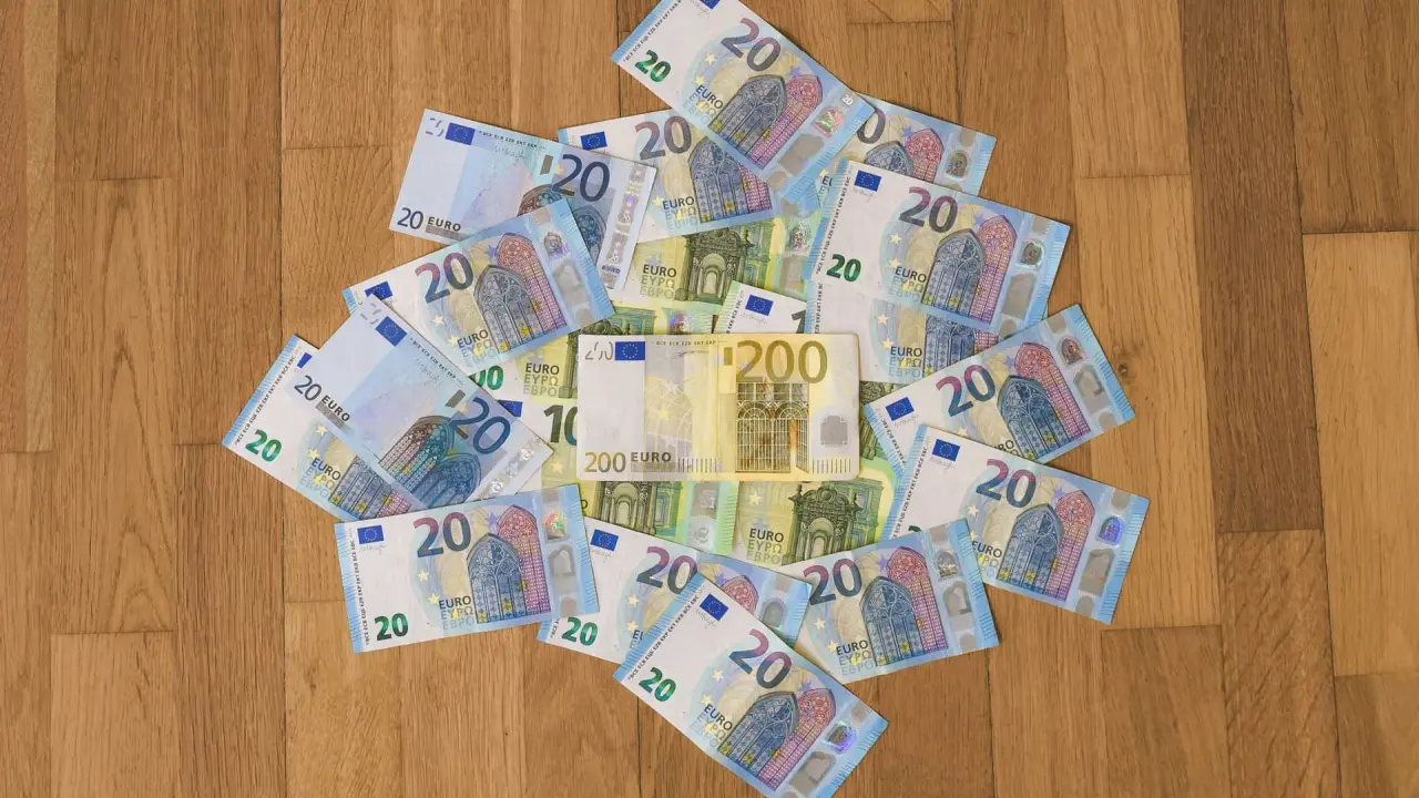 Precio del euro hoy en México. Foto: Unplash