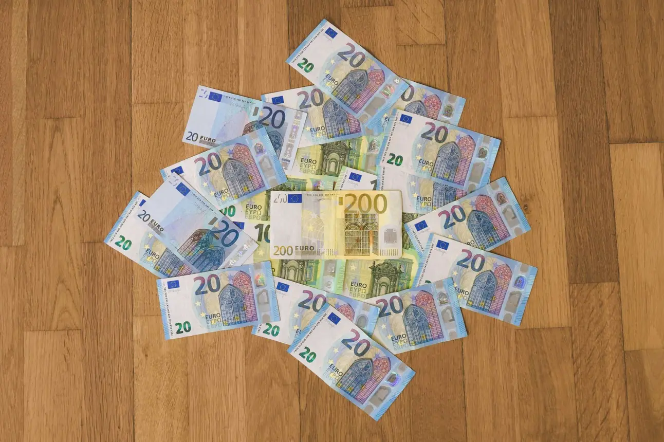 Precio del euro hoy en México. Foto: Unplash