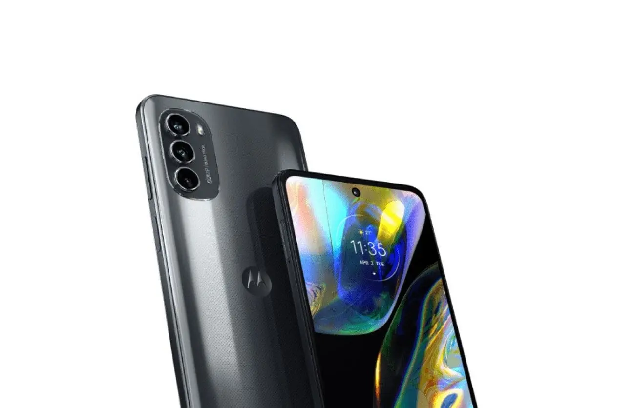 El smartphone Motorola Moto G82 viene equipado con altavoces estéreo. Foto: Cortesía