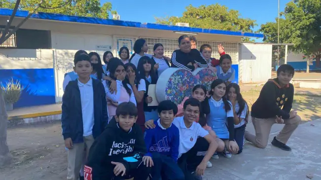 Estudiantes de la secundaria General #3 unen esfuerzos para apoyar a niños con cáncer en la capital sinaloense